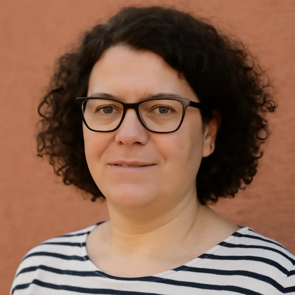 Julia Reinhardt